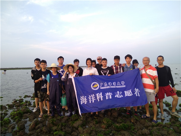 合影.jpg 合影.jpg
